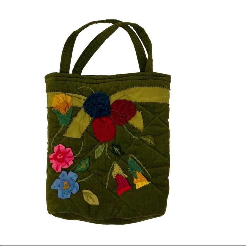 Handmade Green Floral Applique Quilted Handbag